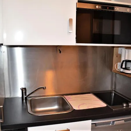 Armoise - De 18m2 Pour 2 Personnes Avec Petite Veranda Mae-5924 * Saint-Martin-de-Belleville